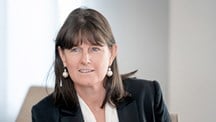 Head and shoulders photo of Helen Watson